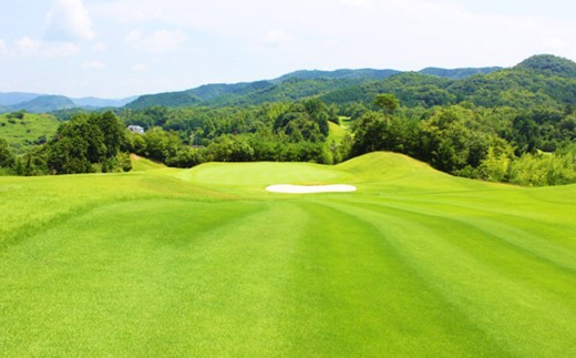 チケット ザ・オークレットゴルフクラブ 利用券 1,000円分×15枚 （15,000円分） ／ ゴルフ ゴルフ場 ゴルフプレー レストラン ゴルフコンペ 利用券 プレー券 券 岡山県 美咲町